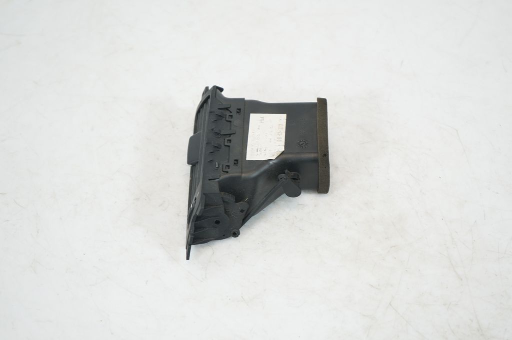 Dashboard side air vent grill/cover trim (2)