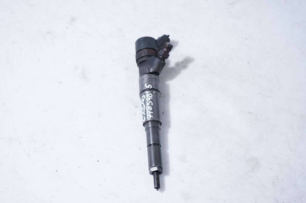 Fuel injector (4)