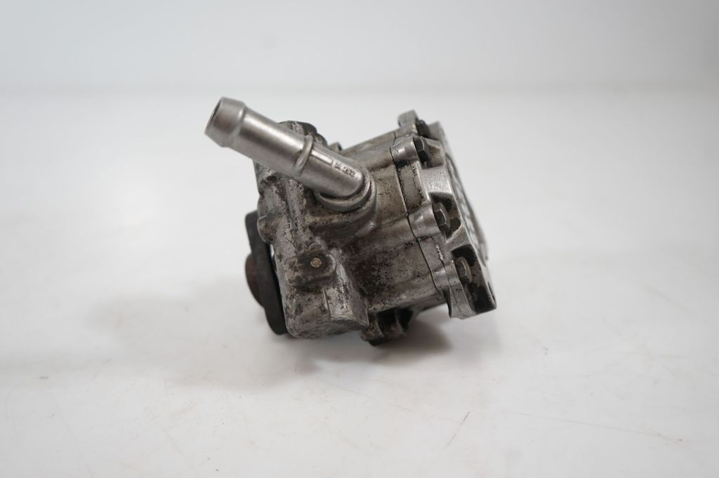 Power steering pump (7)