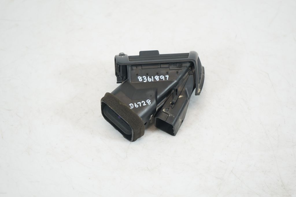 Dashboard side air vent grill/cover trim (3)