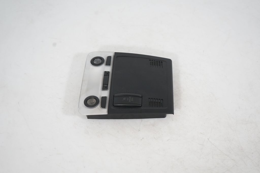 Front seat light (2)