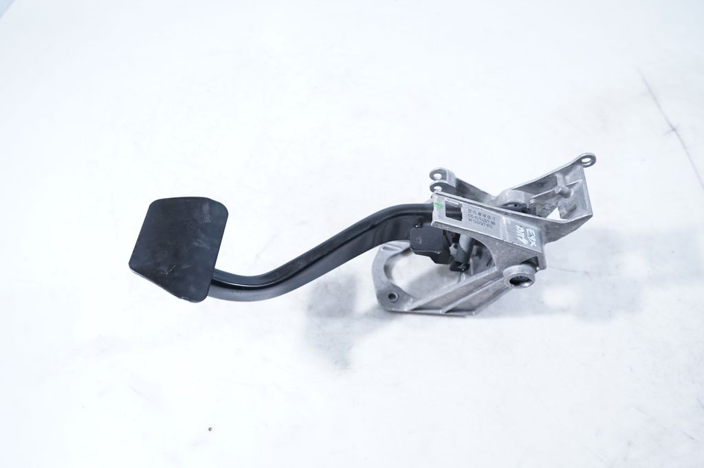Brake pedal