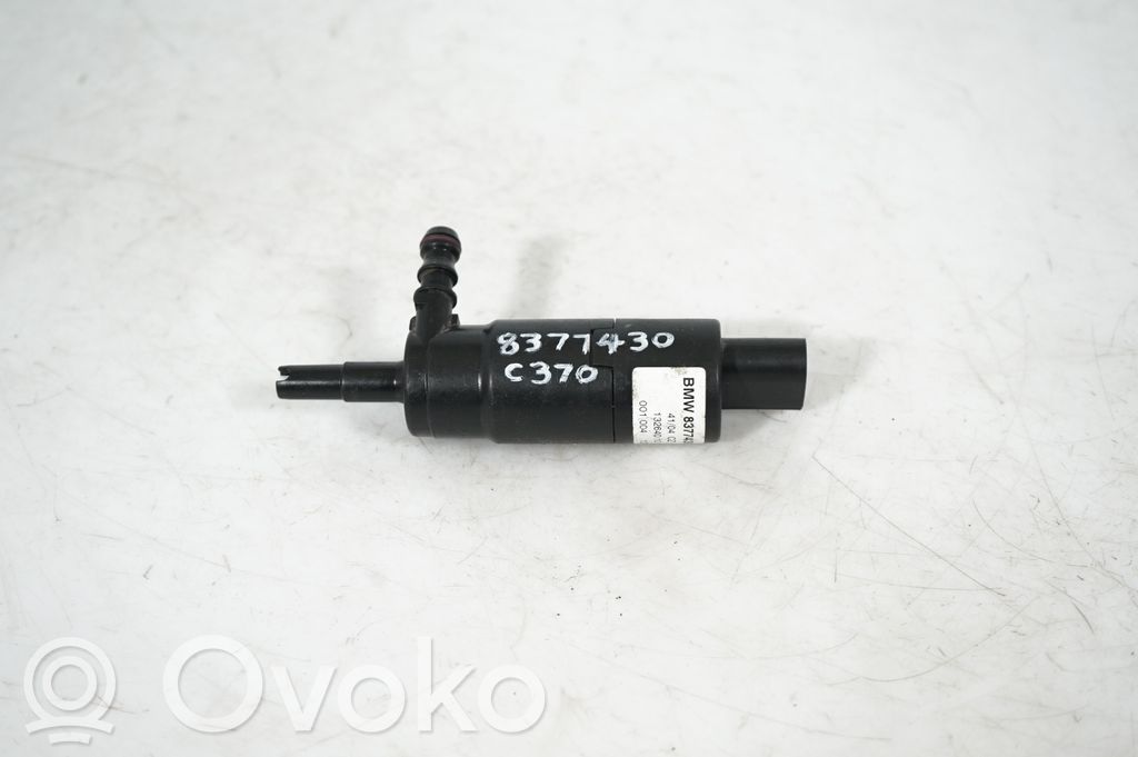 Headlight washer pump