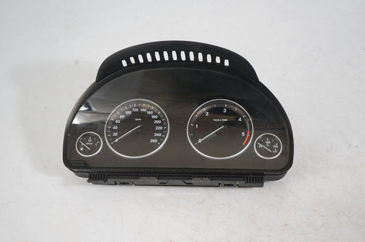 Speedometer (instrument cluster)