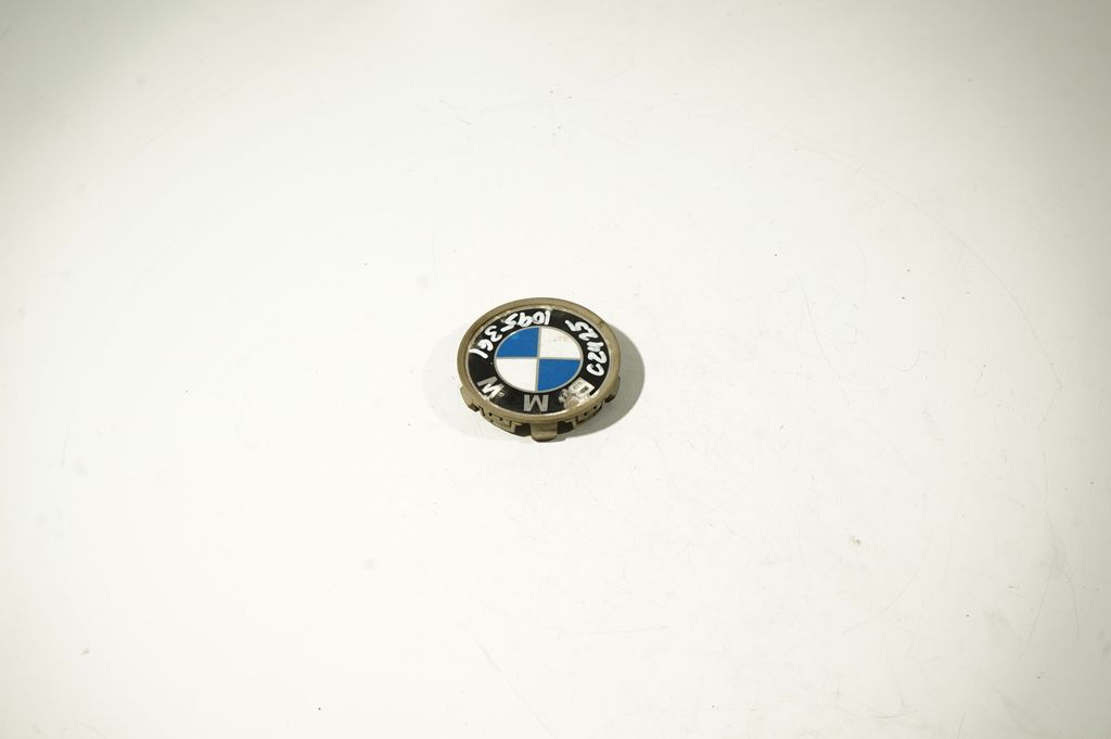 Original wheel cap (3)