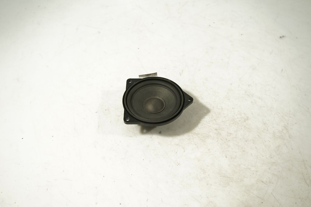 Panel speaker (2)