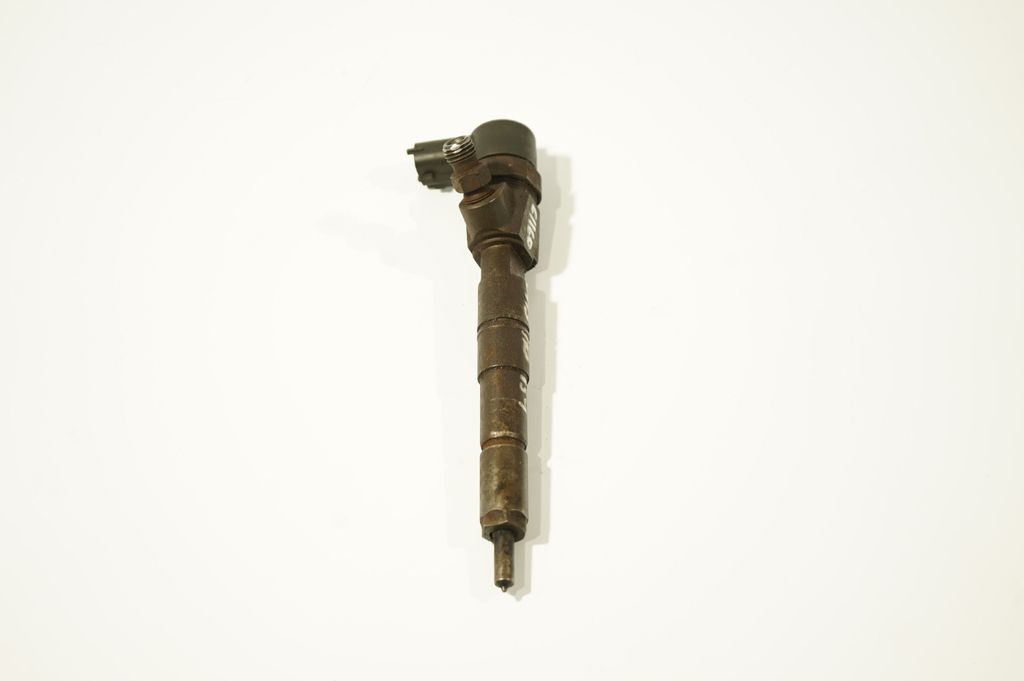 Fuel injector