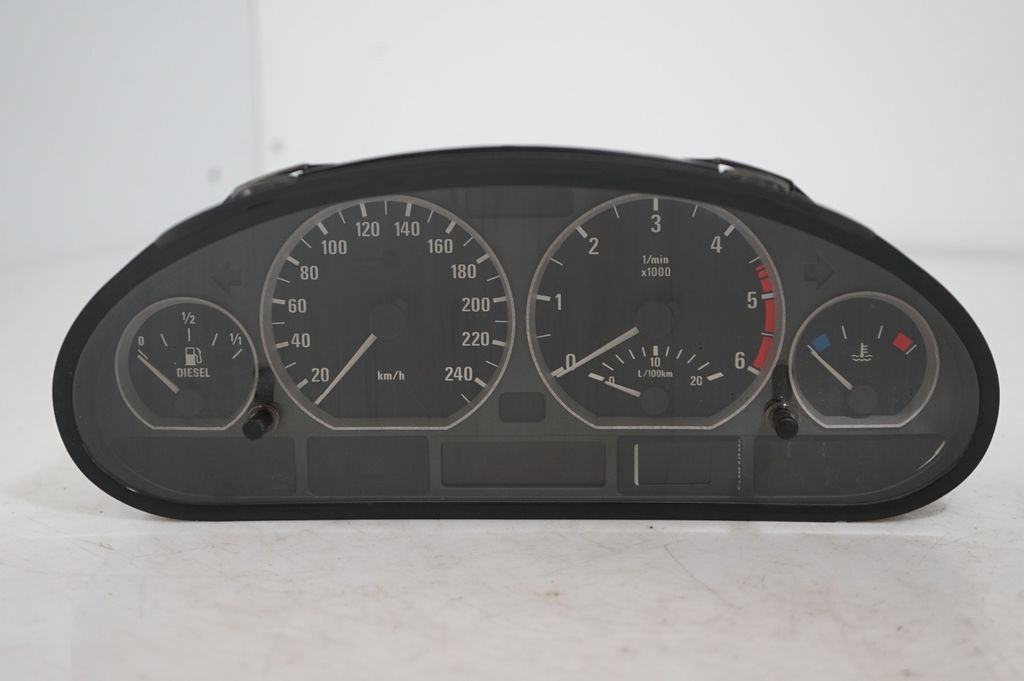 Speedometer (instrument cluster) (6)