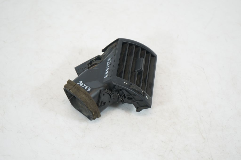 Dashboard side air vent grill/cover trim (4)