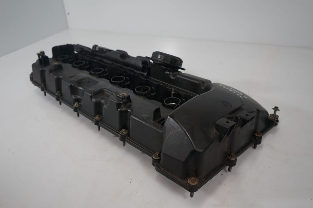 Rocker cam cover (7)