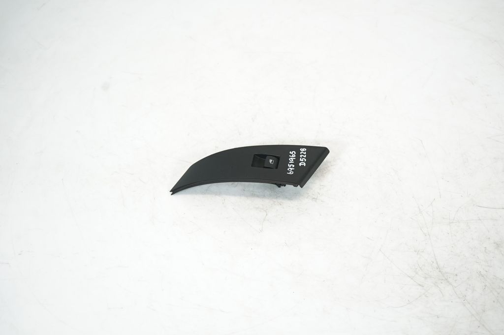 Electric window control switch (4)