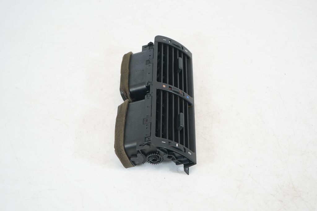 Dash center air vent grill (4)