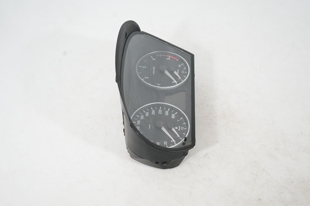 Speedometer (instrument cluster) (4)