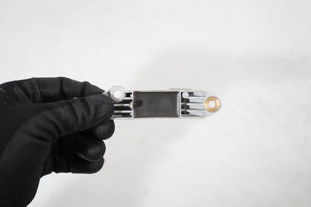 Airbag deployment crash/impact sensor (7)