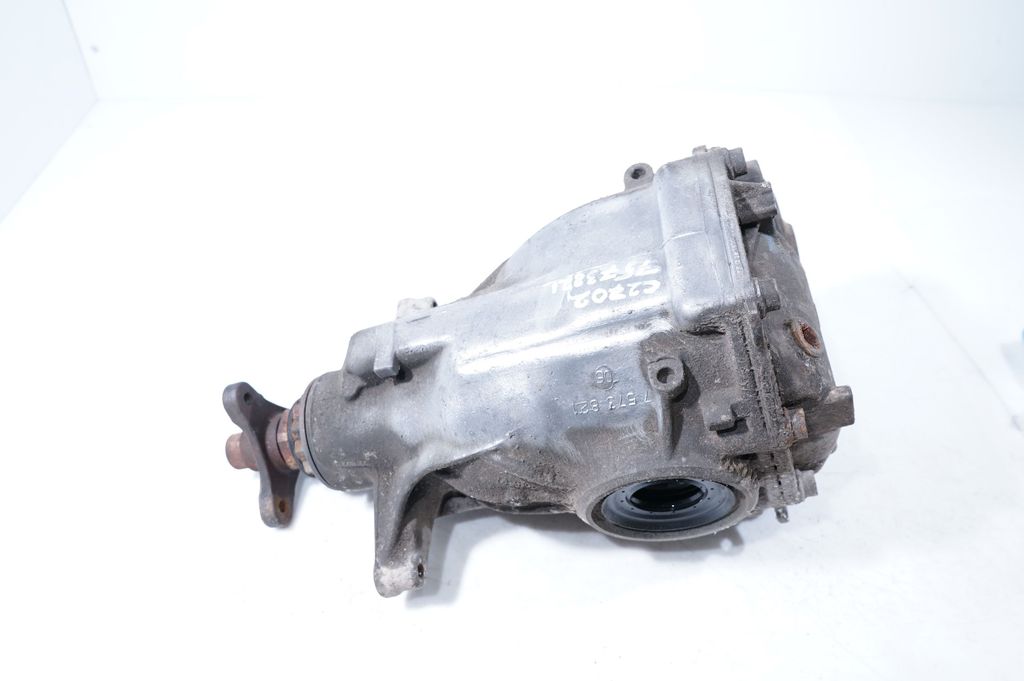Rear differential (3)