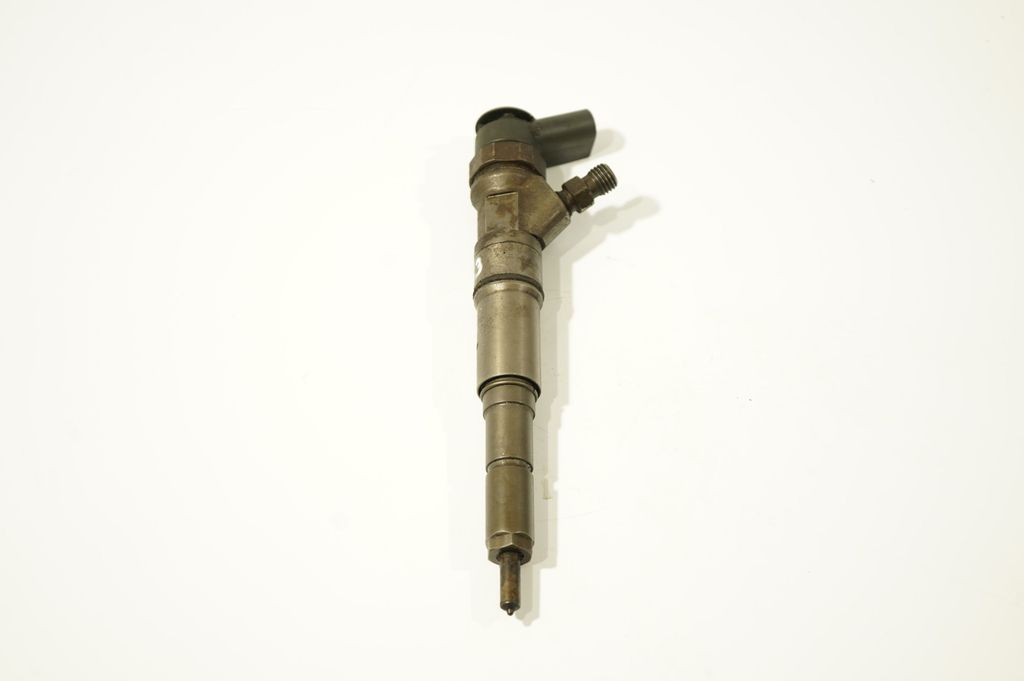 Fuel injector