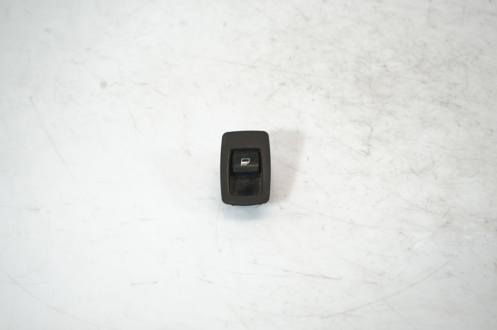 Electric window control switch