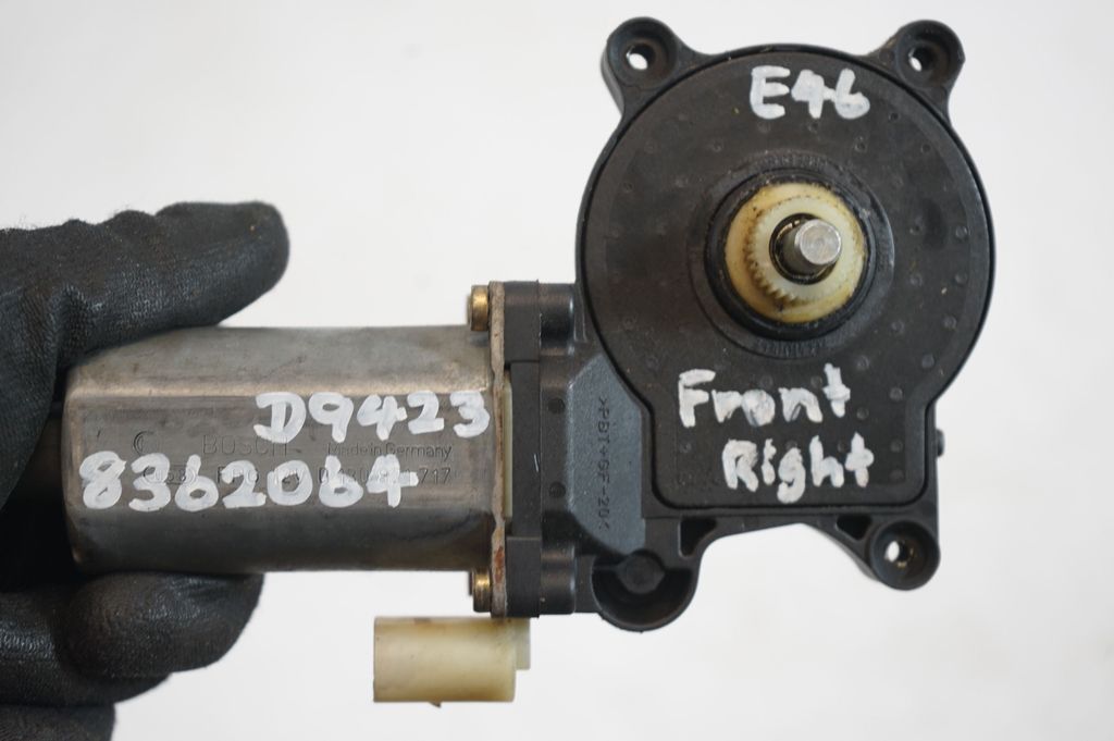 Front door window regulator motor (8)