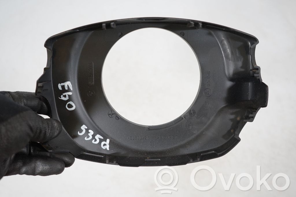 Front wheel hub spindle knuckle (7)