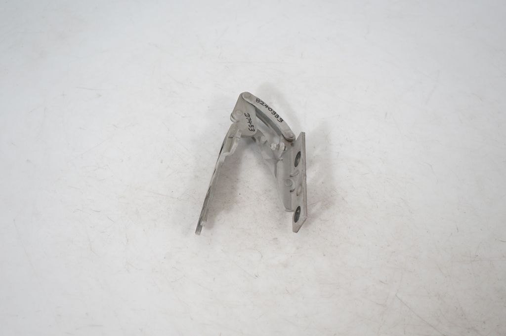 Engine bonnet/hood hinges (2)