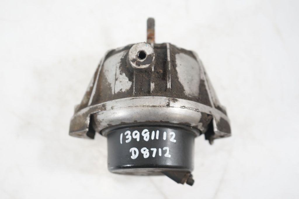 Engine mount bracket (8)