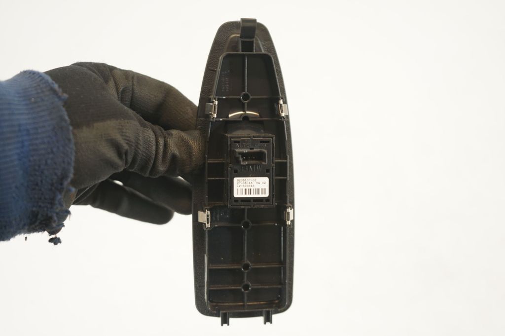 Electric window control switch (7)