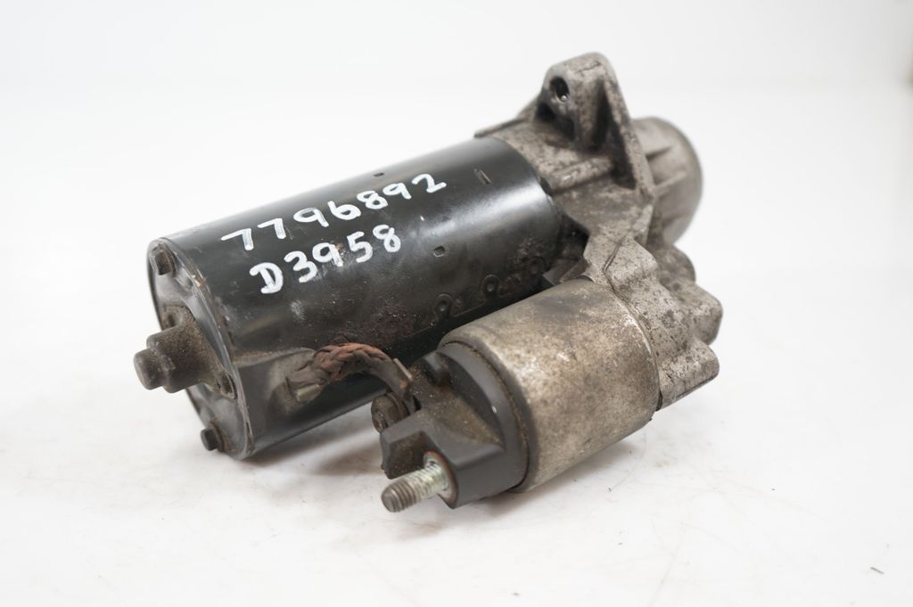 Starter motor (7)