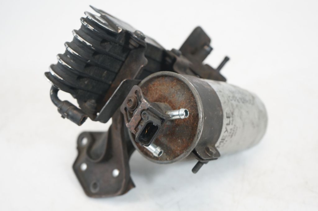 Tailgate hydraulic pump motor (7)