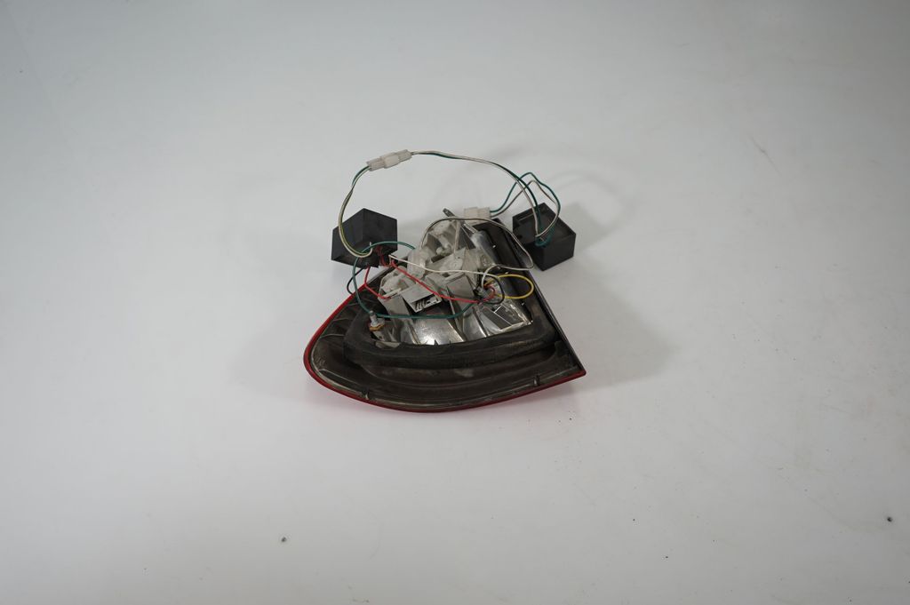 Rear/tail lights (5)