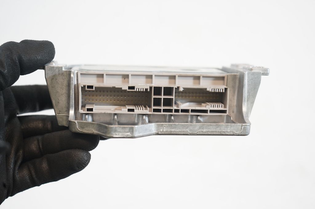 Airbag control unit/module (6)