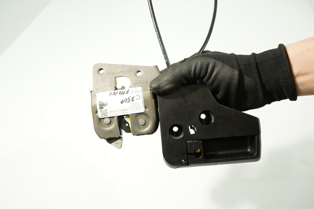 Seat back rest lock catch (7)