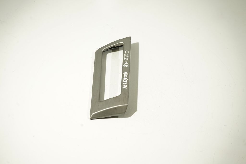 Dashboard glove box trim (2)