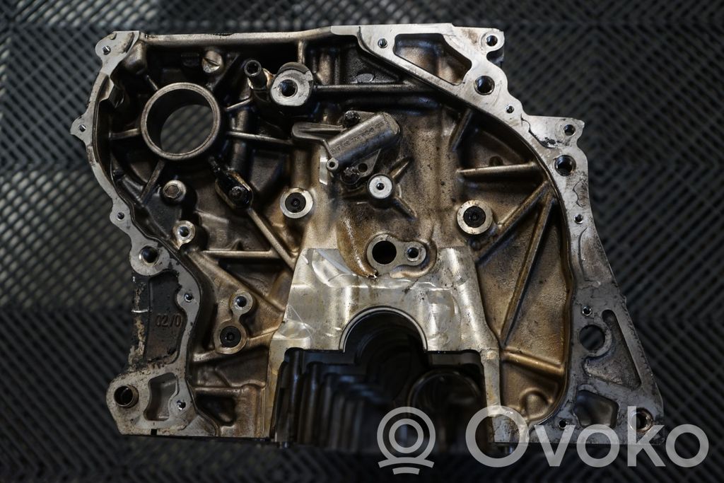 Engine block (9)