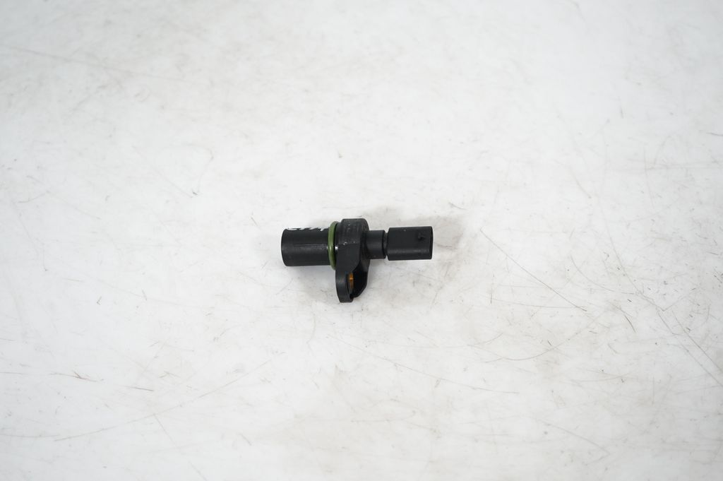 Camshaft speed sensor