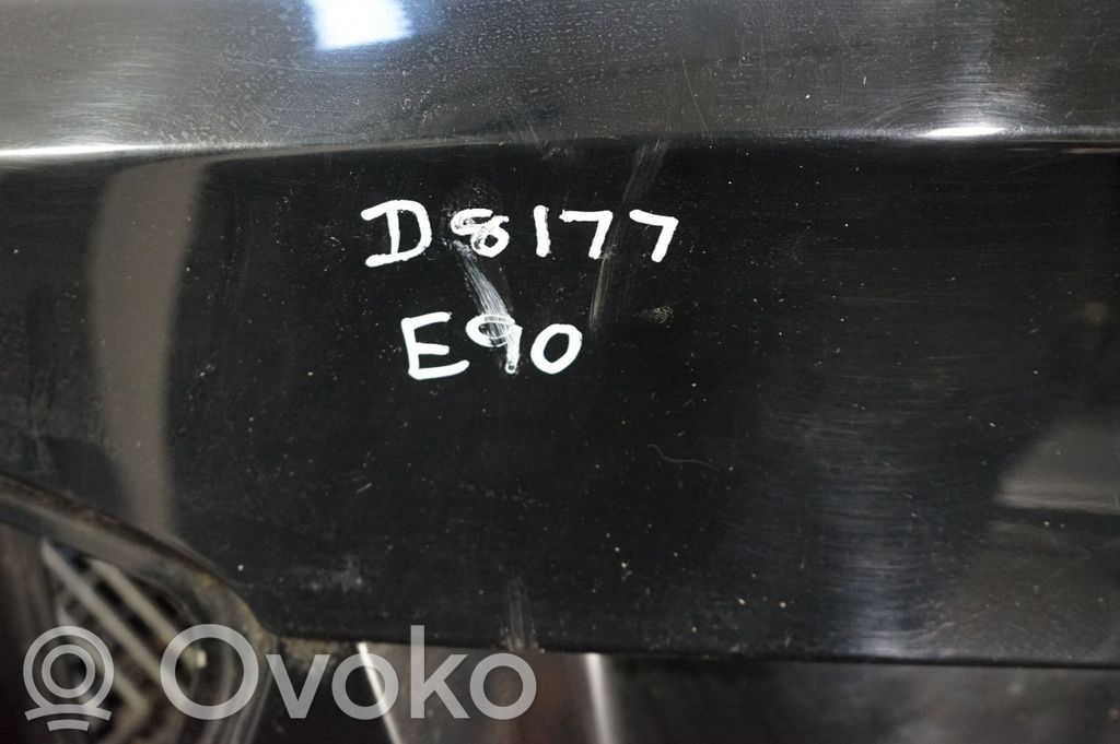 Tailgate/trunk/boot lid (7)