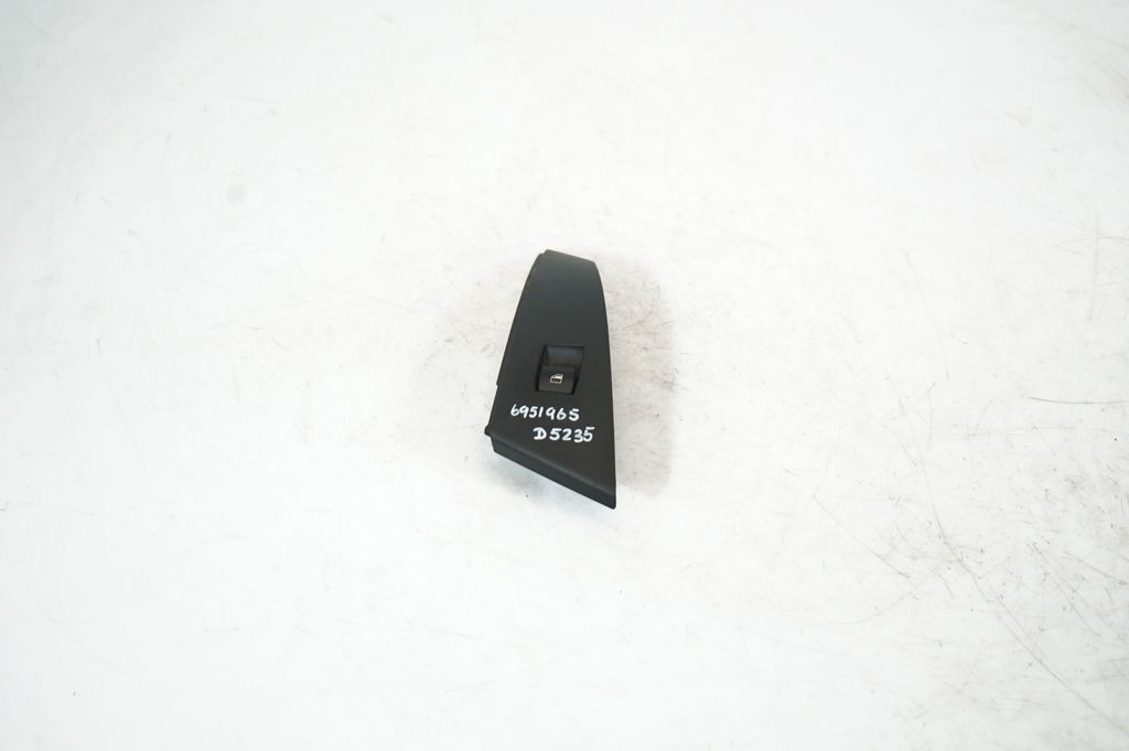 Electric window control switch