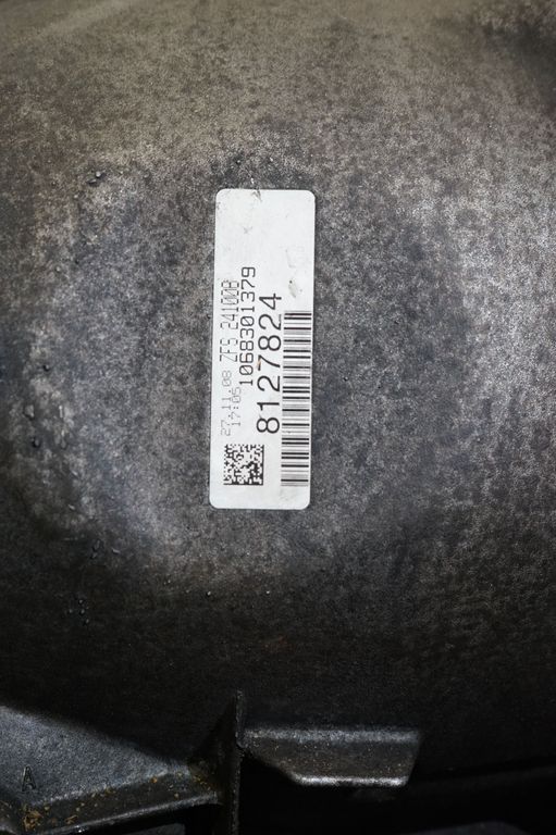 Automatic gearbox (15)
