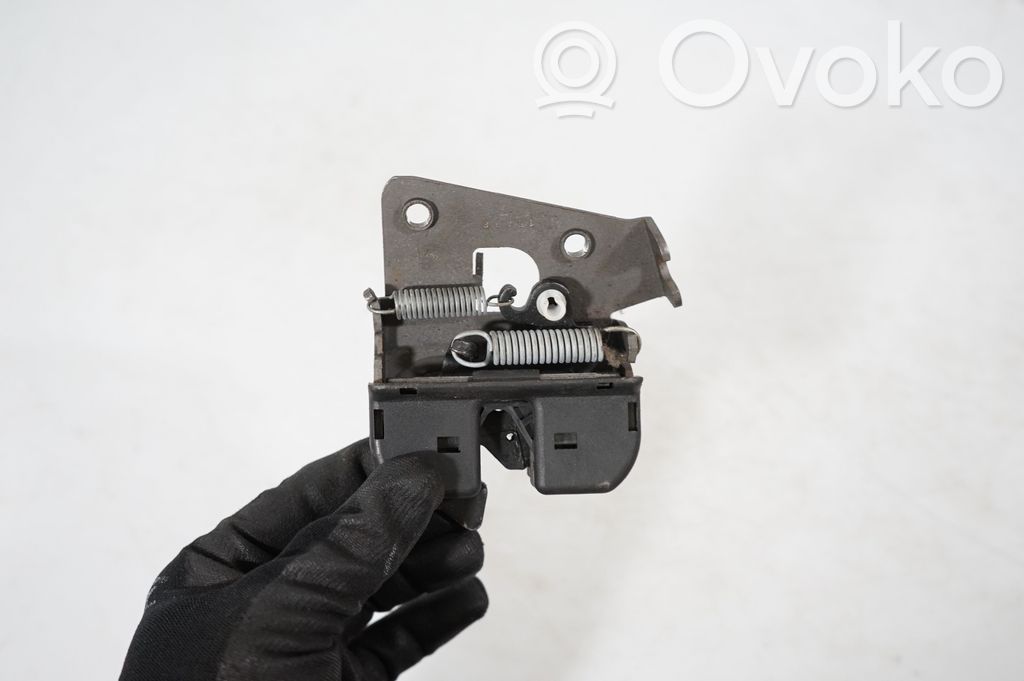 Seat back rest lock catch (6)