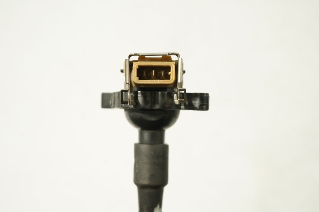 High voltage ignition coil (6)
