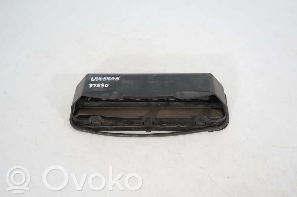 Quarter panel pressure vent (5)