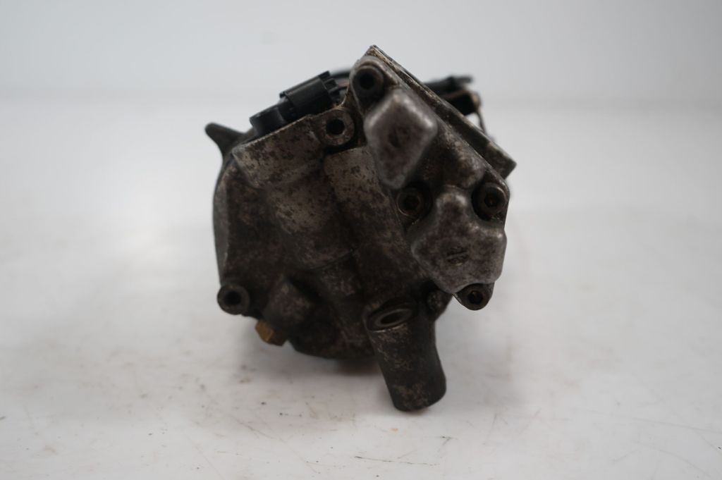 Air conditioning (A/C) compressor (pump) (8)