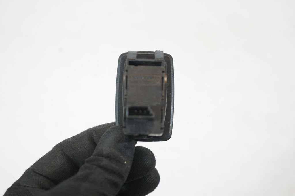 Electric window control switch (6)