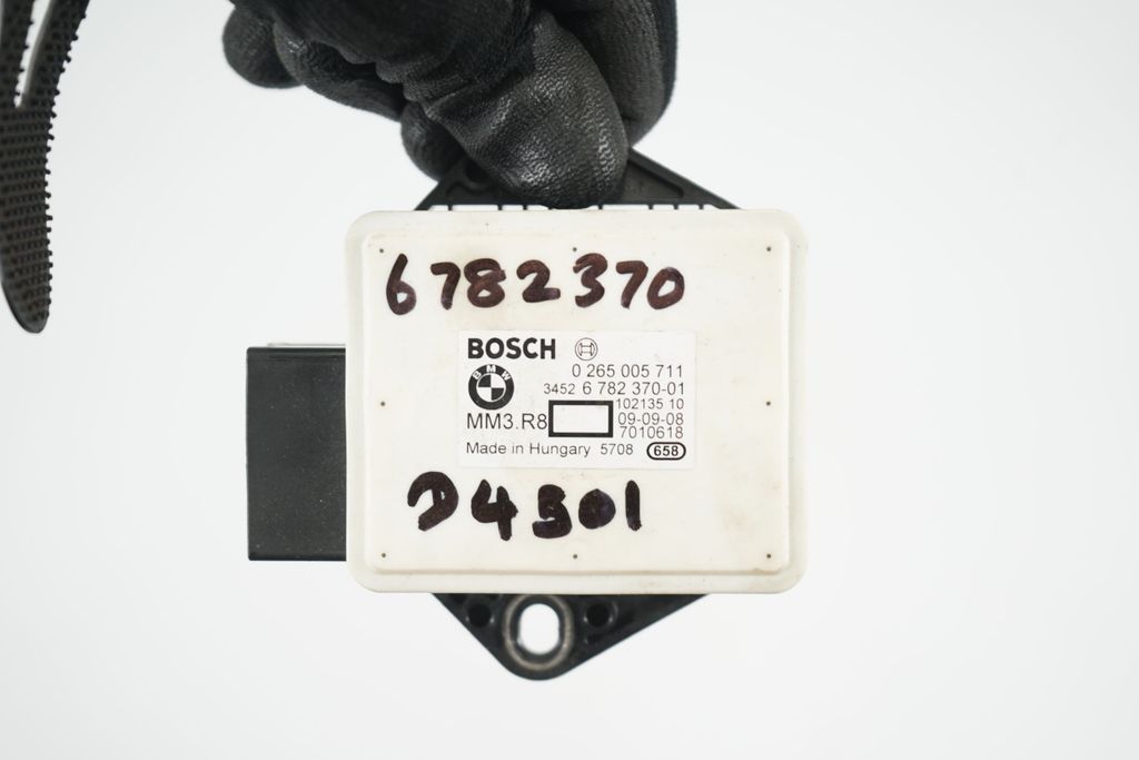 ESP acceleration yaw rate sensor (7)