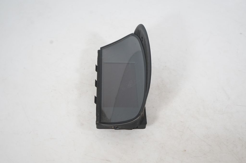 Screen/display/small screen (2)