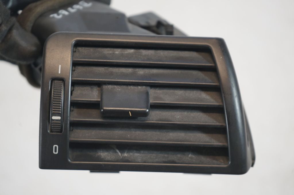 Dashboard side air vent grill/cover trim (7)