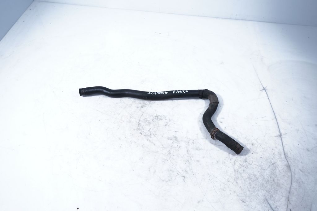 Engine coolant pipe/hose (5)