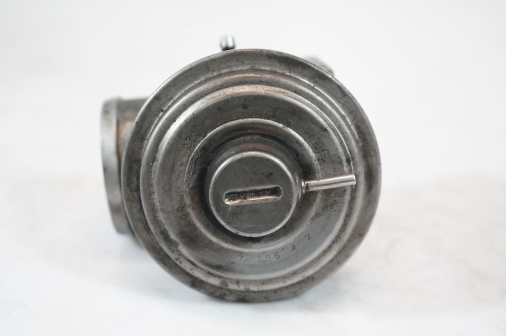 EGR valve (8)