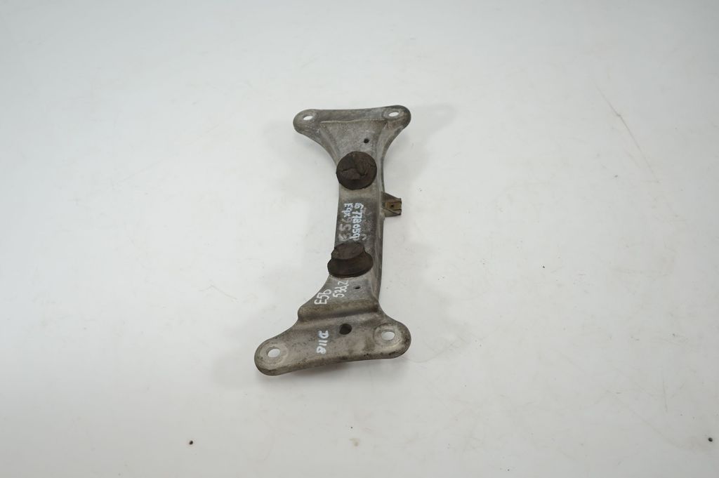 Gearbox mounting bracket (2)