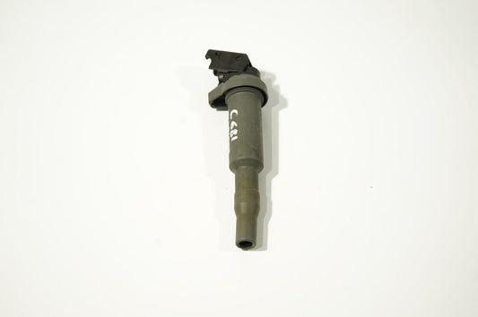 High voltage ignition coil