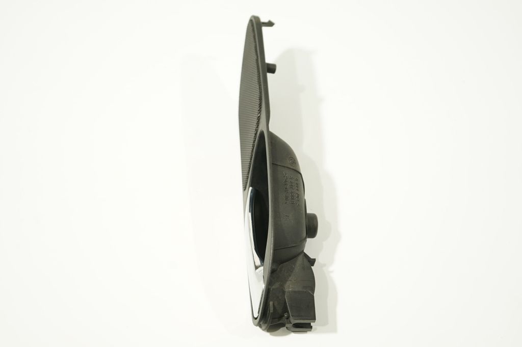 Front door interior handle (2)